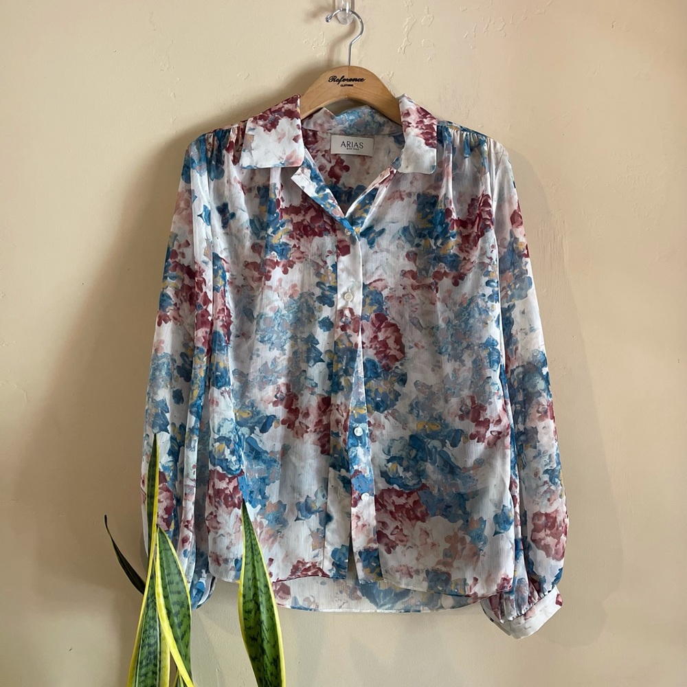 ARIAS New York Blouse